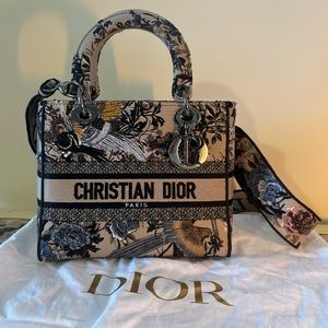Christian Dior Lady D Lite Medium Bag in Jardin D’Hiver
